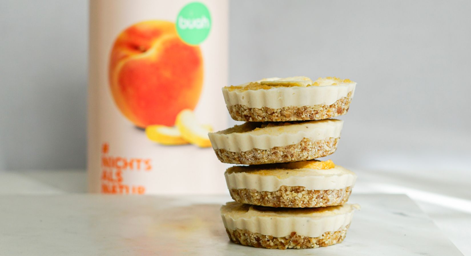 No Bake Cheesecake Törtchen mit Pfirsich